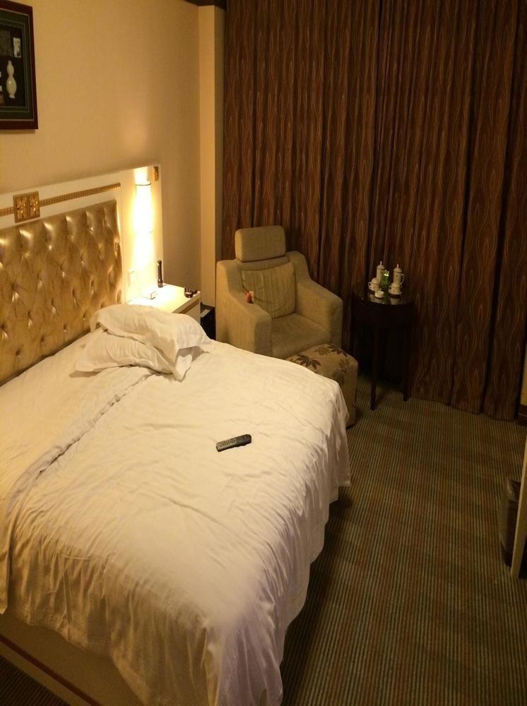 เอเชีย โฮเต็ล ยันไต Hotel เยียนไถ ภายนอก รูปภาพ